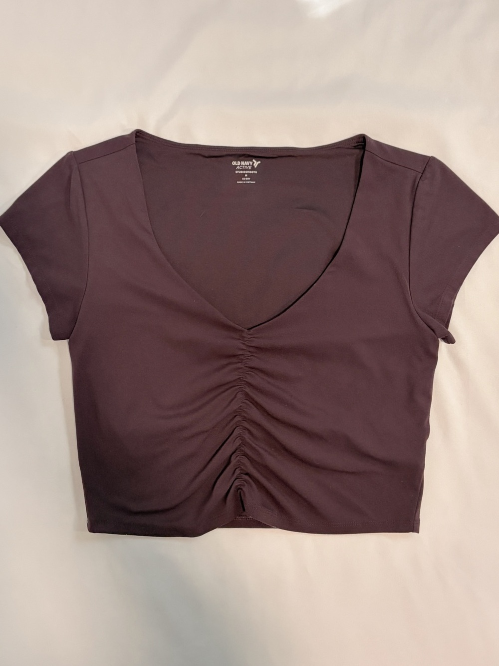 Old Navy Plum V-Neck Ruched Athletic Crop Top